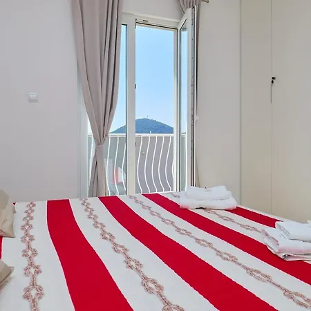 Piano Dubrovnik